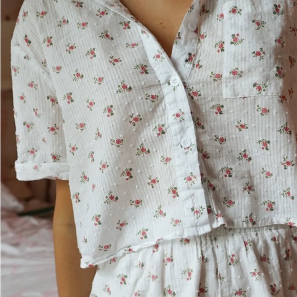 Yllw the label rosy collared shorts set - Picture 2 of 3